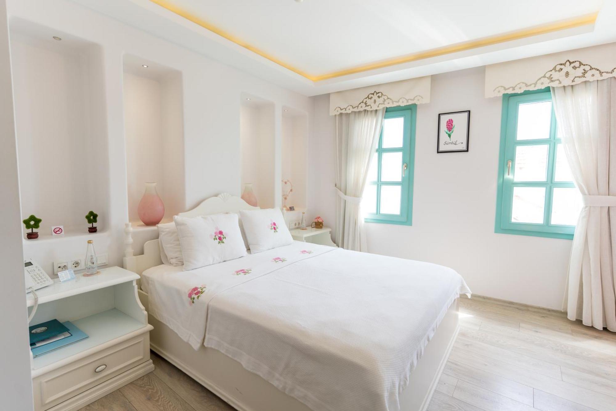 Sigacik Gardenya Buti̇K Otel Экстерьер фото