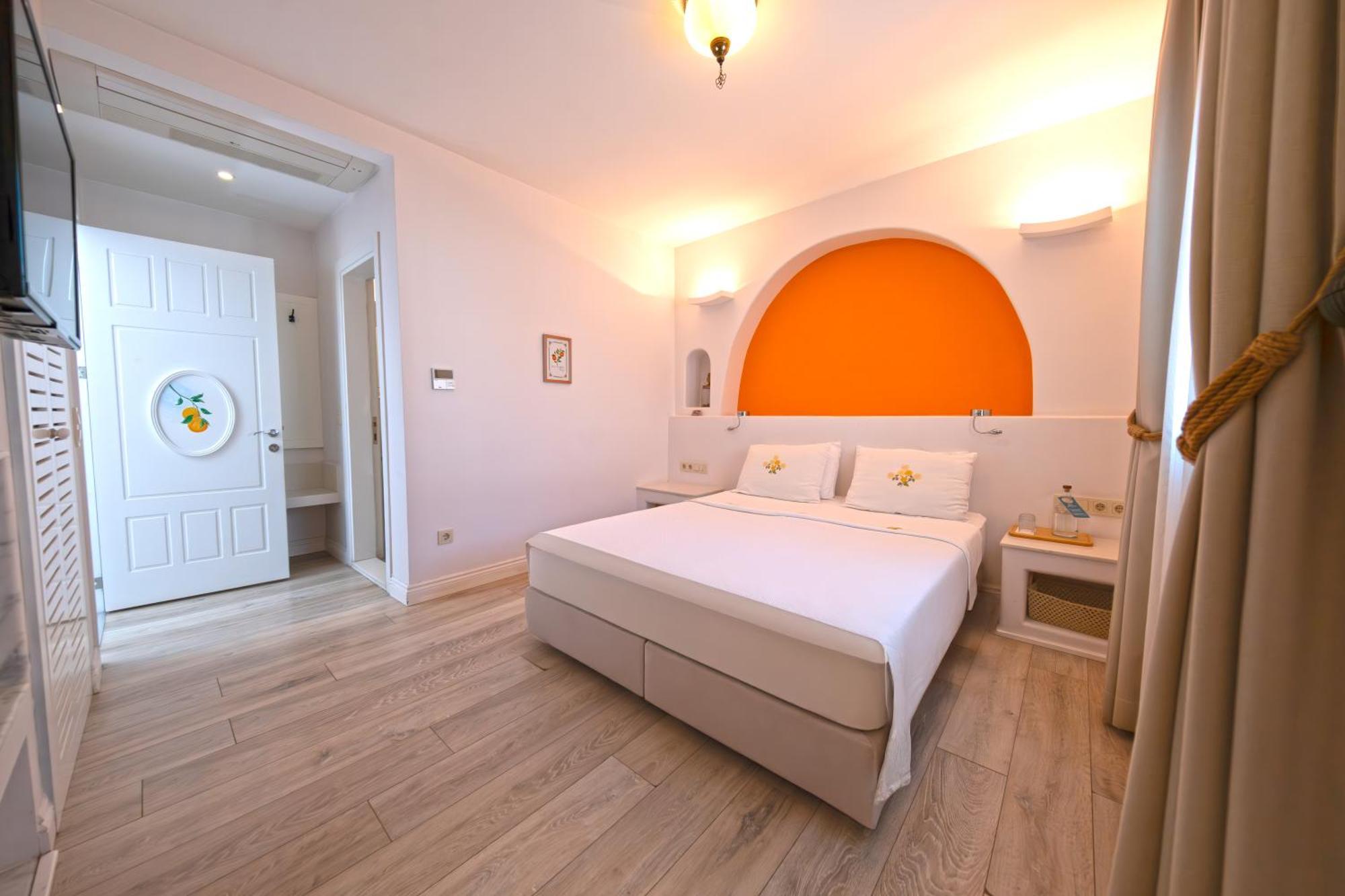 Sigacik Gardenya Buti̇K Otel Экстерьер фото